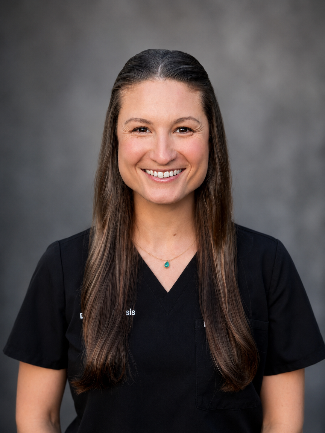 Dr. Taylor Hansis